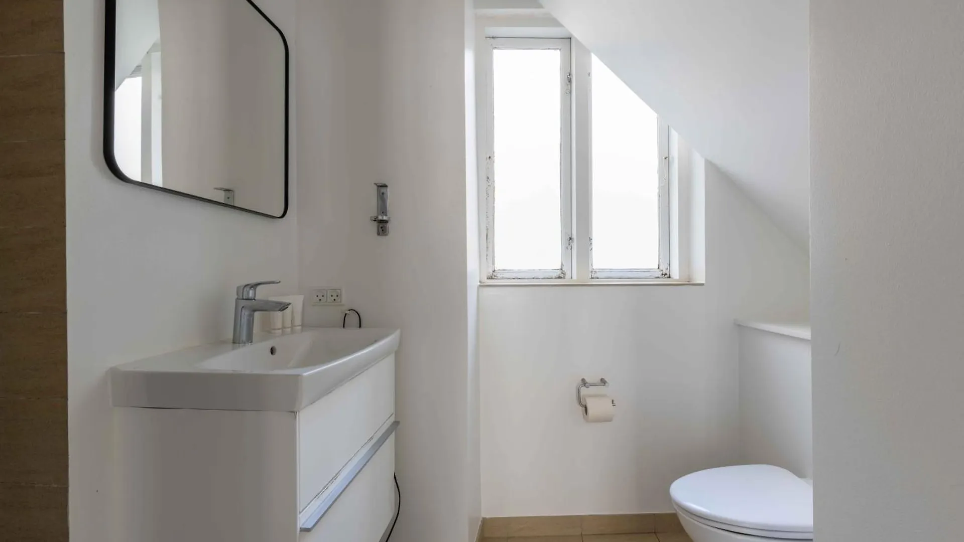 Stylish Apartment At Best Location In Cph By The Canals Kopenhagen 0*,
