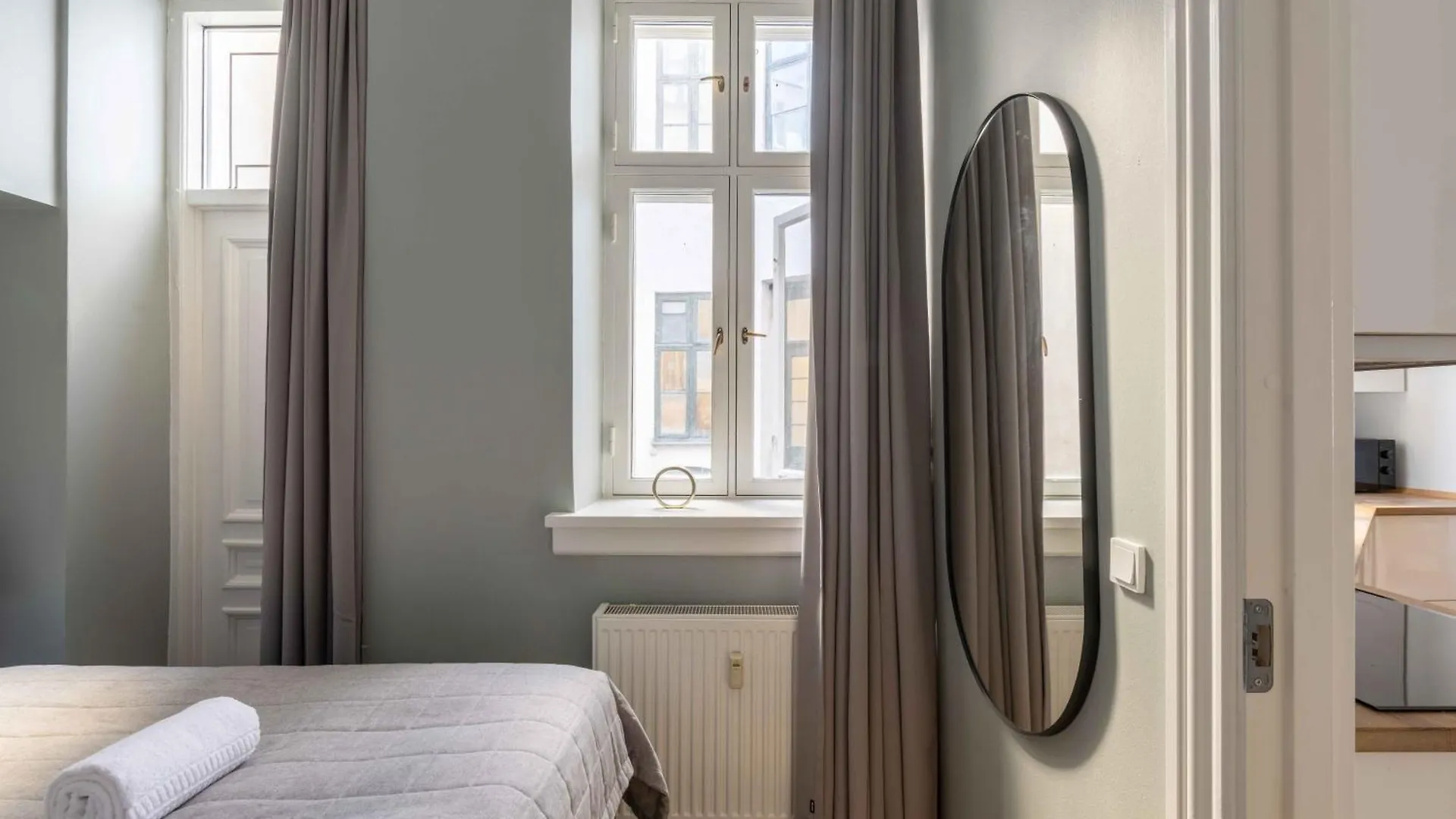 Stylish Apartment At Best Location In Cph By The Canals Copenhagen
